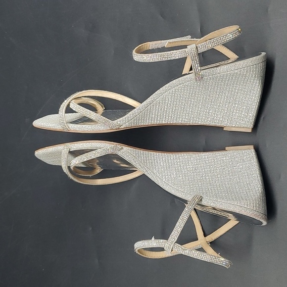 Badgley Mischka Unity Wedge Wedding Bridal Party Sandal Size 12 - Picture 9 of 13